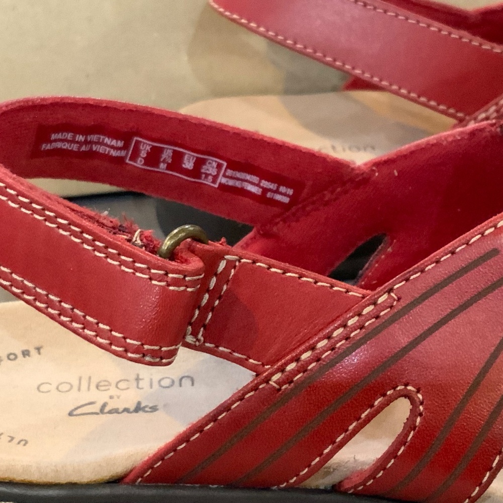 Collections by Clarks Sandal - Picture 5 of 7